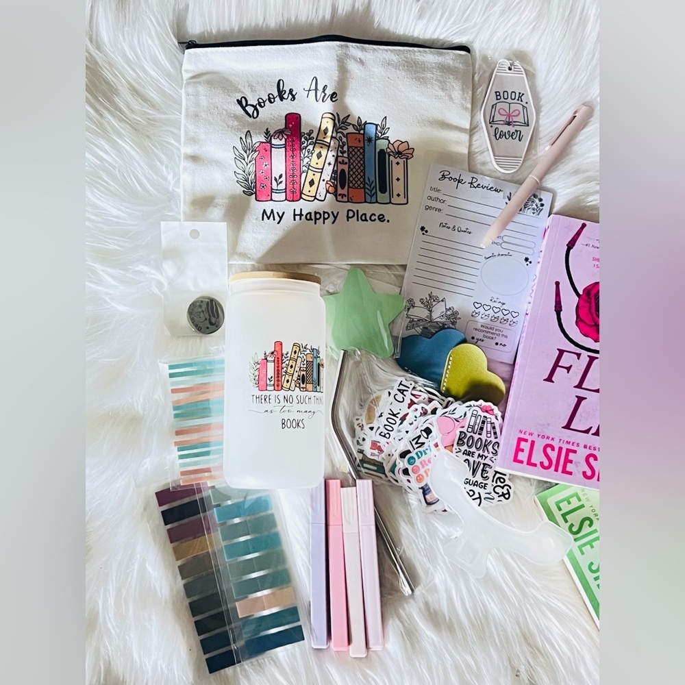 Book Lover's Box - Picture 5 of 5